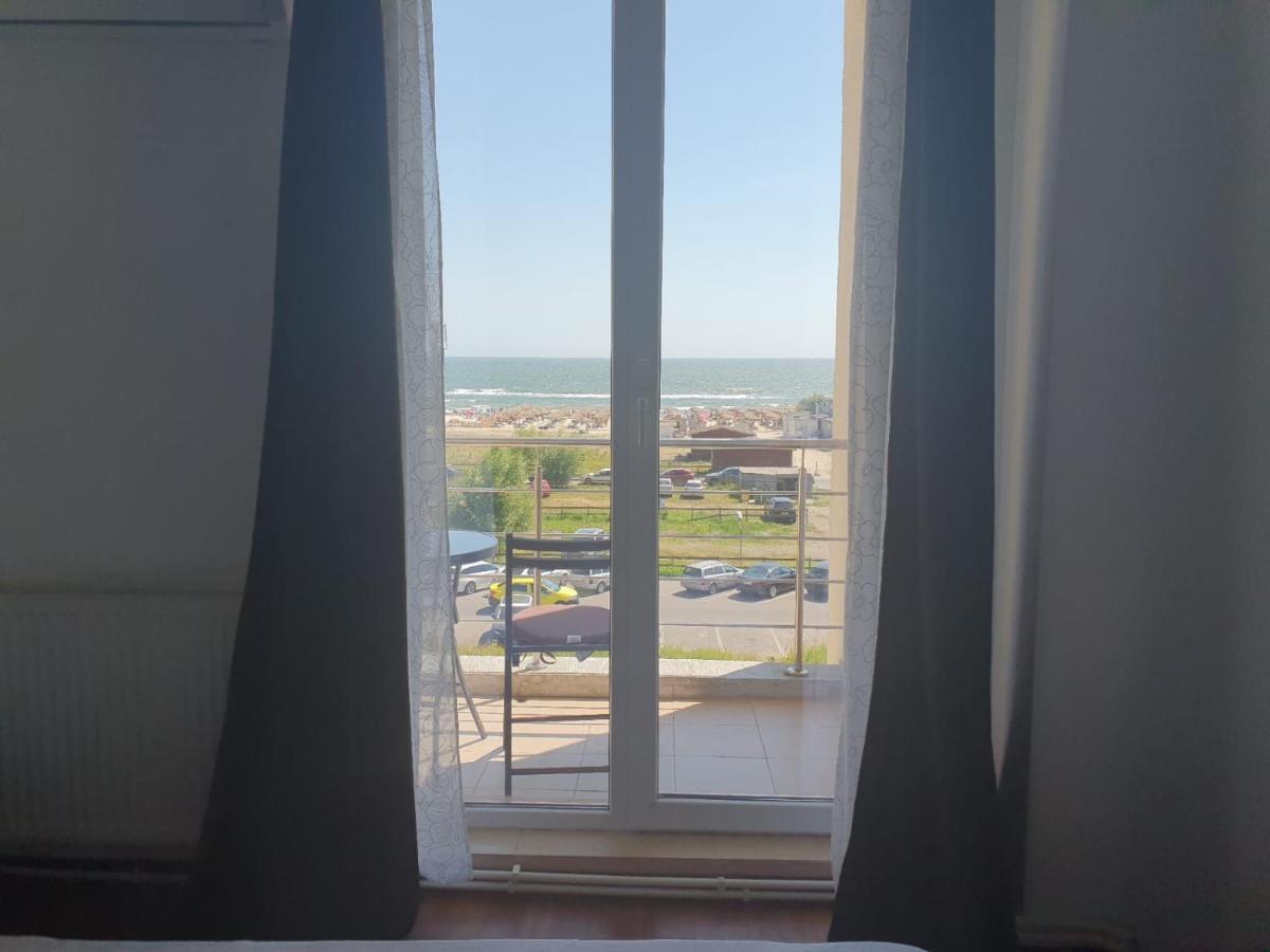 Fratellyvibe Mamaia Apartment Екстериор снимка