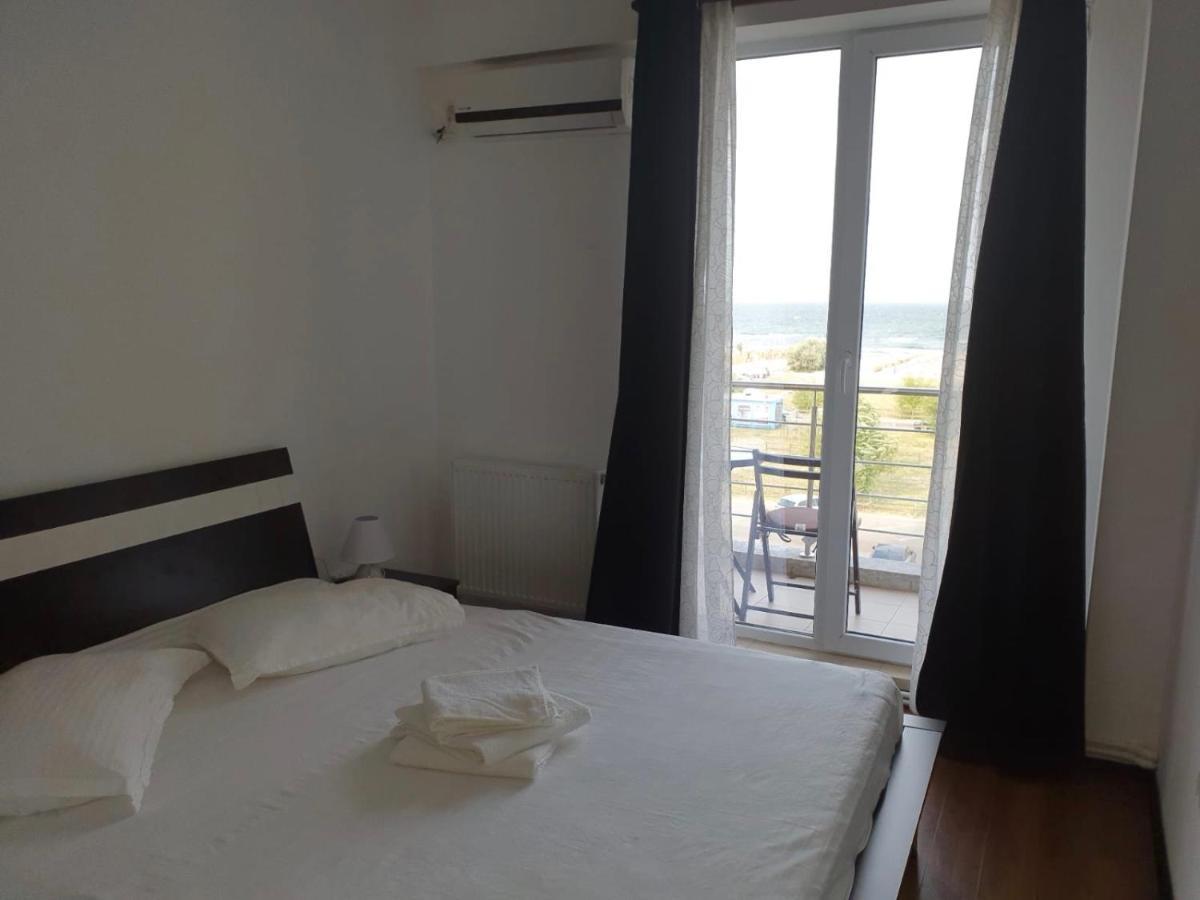 Fratellyvibe Mamaia Apartment Екстериор снимка