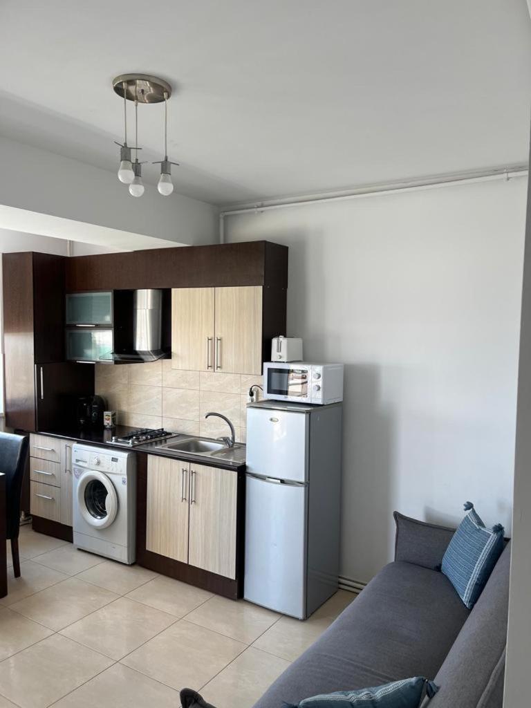 Fratellyvibe Mamaia Apartment Екстериор снимка