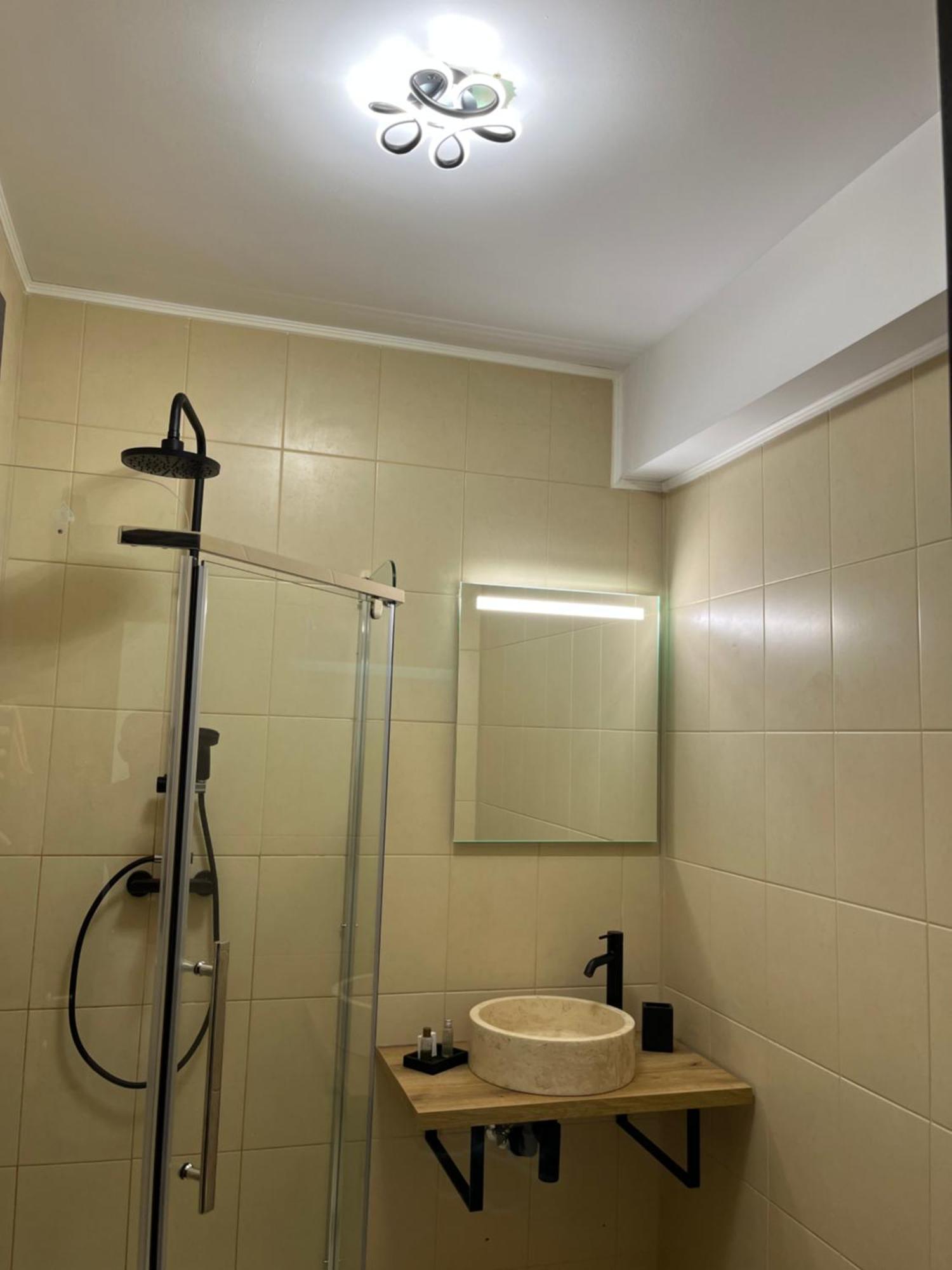 Fratellyvibe Mamaia Apartment Екстериор снимка