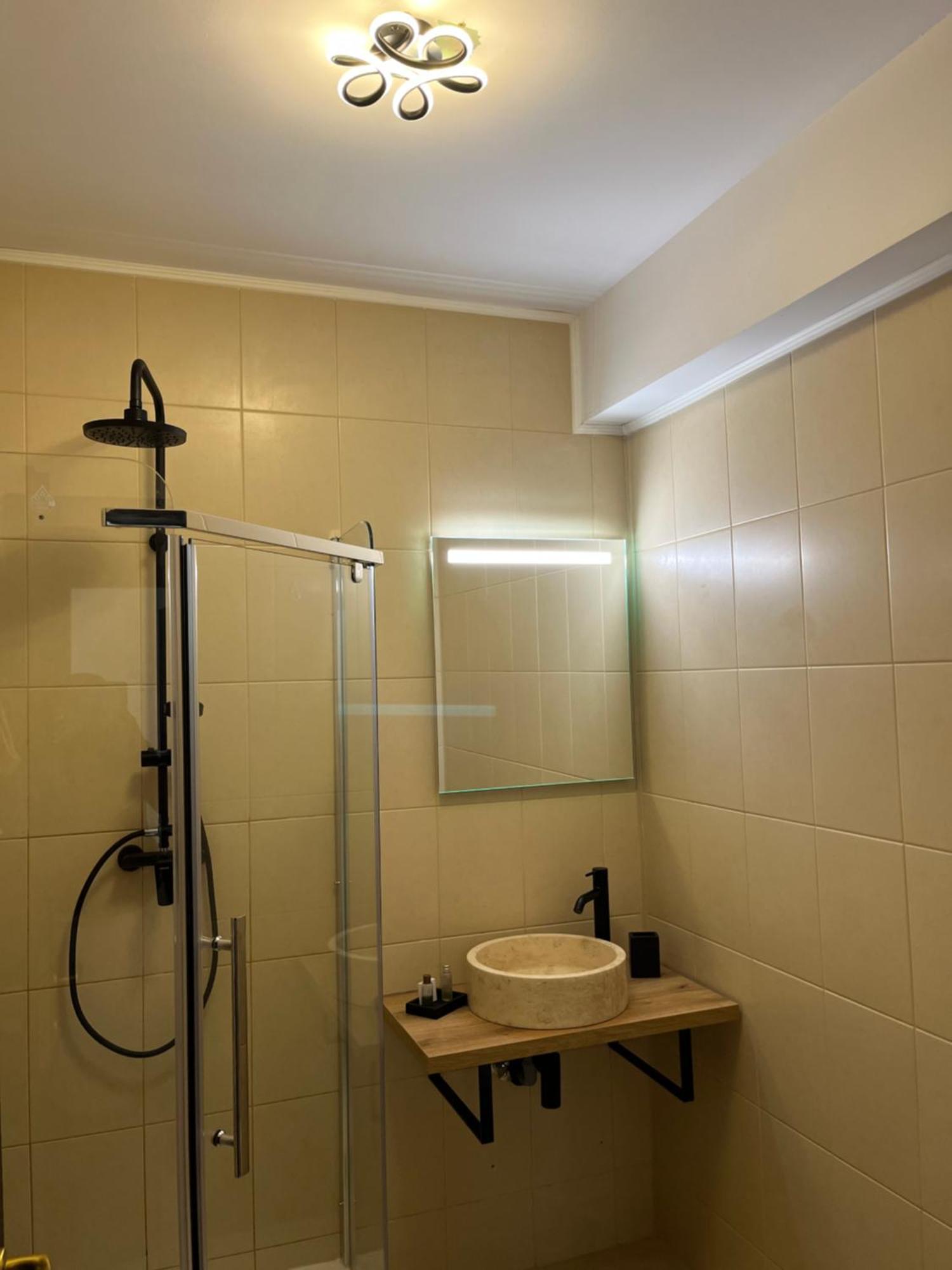 Fratellyvibe Mamaia Apartment Екстериор снимка