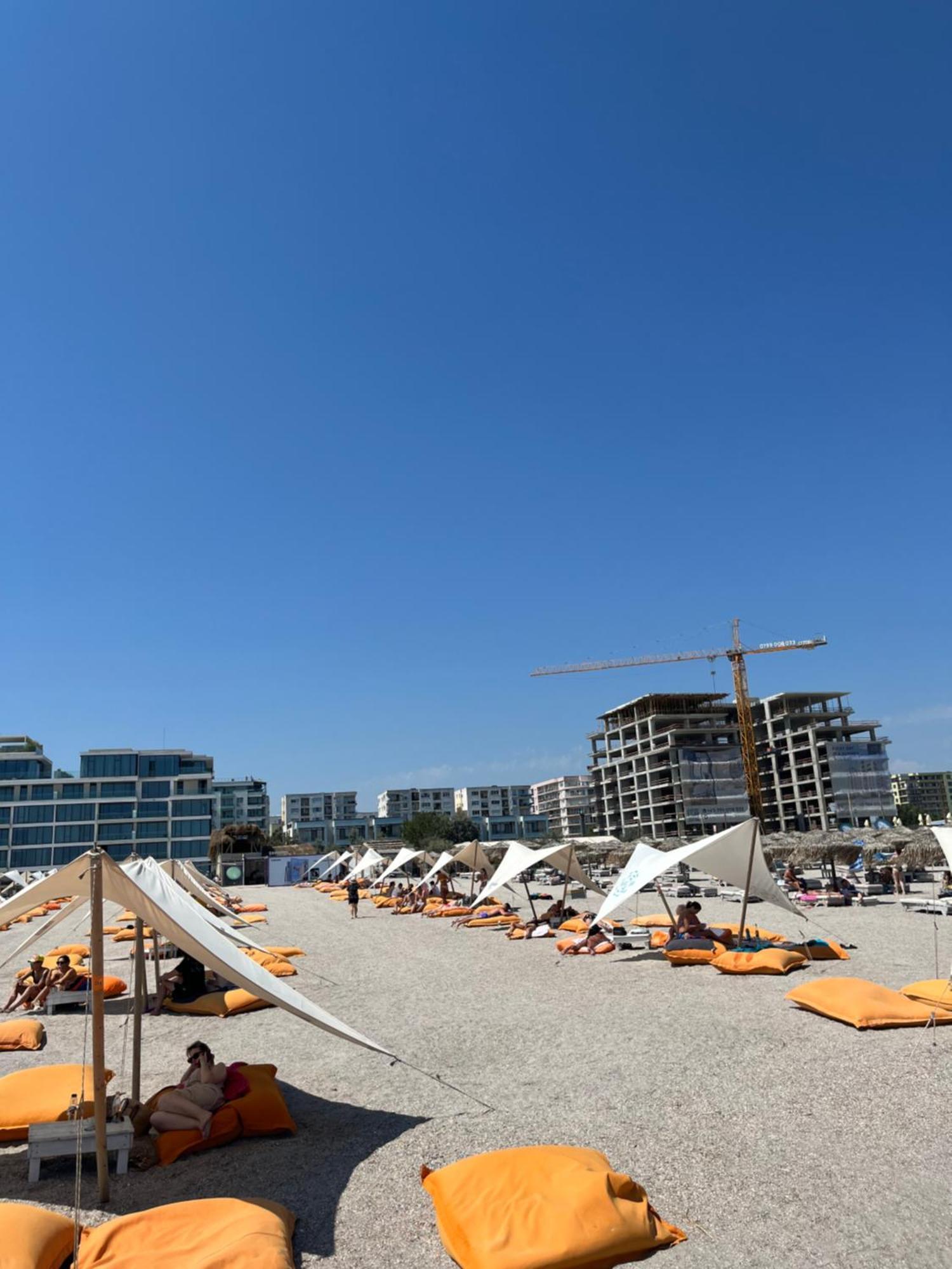 Fratellyvibe Mamaia Apartment Екстериор снимка