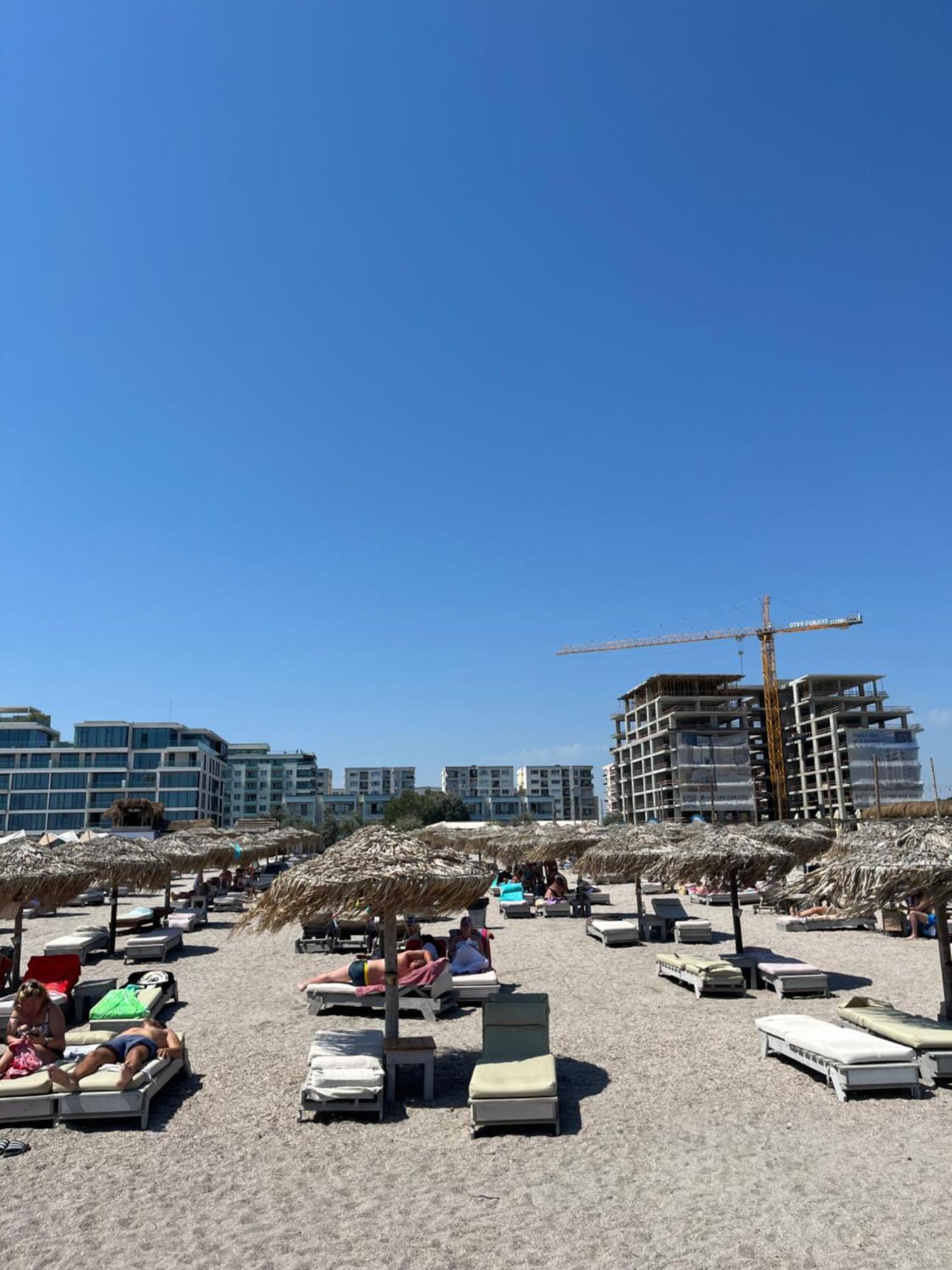 Fratellyvibe Mamaia Apartment Екстериор снимка